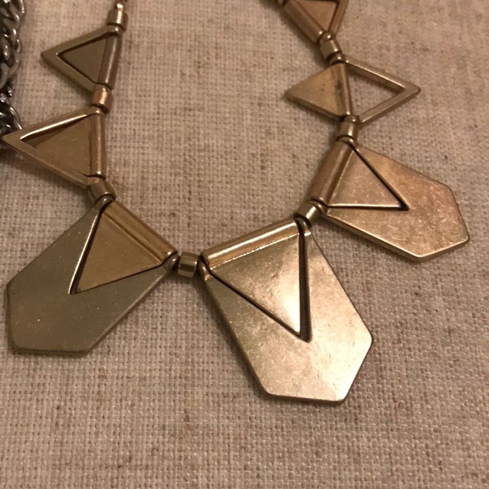 Necklaces - Picture 4 of 4
